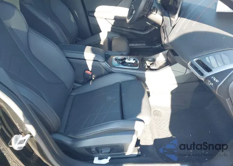 2025 BMW 228 Gran Coupe xDrive z USA, uszkodzony, nr VIN WBA23GG06S7S57010